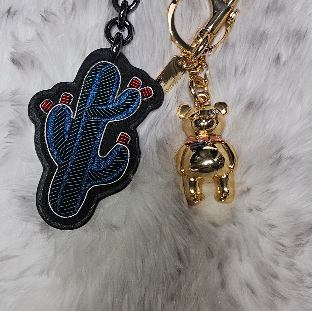 Coach Keychain set - Picture 4 of 7